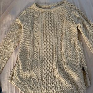 LL bean signature Knit Cream Women's Sweater - Lightweight Pullover